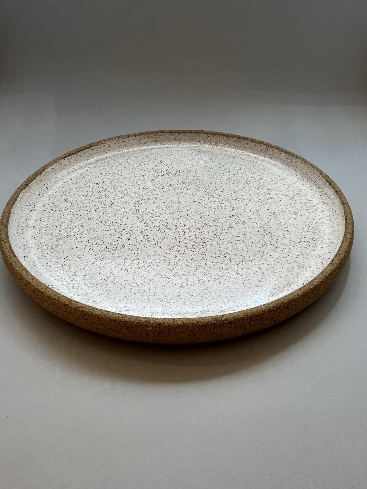Prato Médio 18 cm - Branco lateral reta
